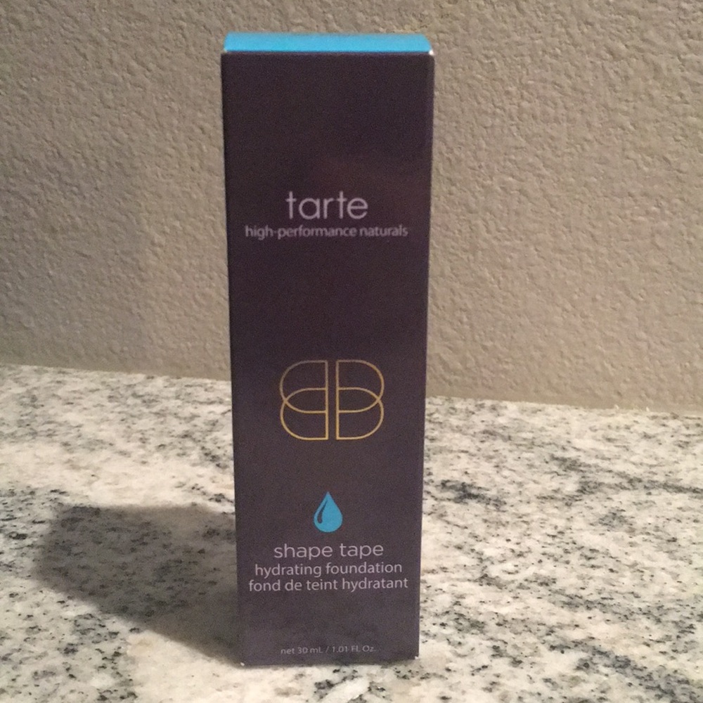 tarte Shape Tape Hydrating Foundation (Fair Beige)